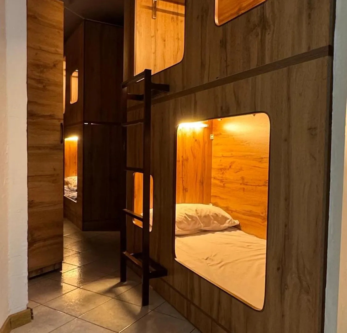 Sarmat Capsule Hostel Almaty 0*,  Kazachstán